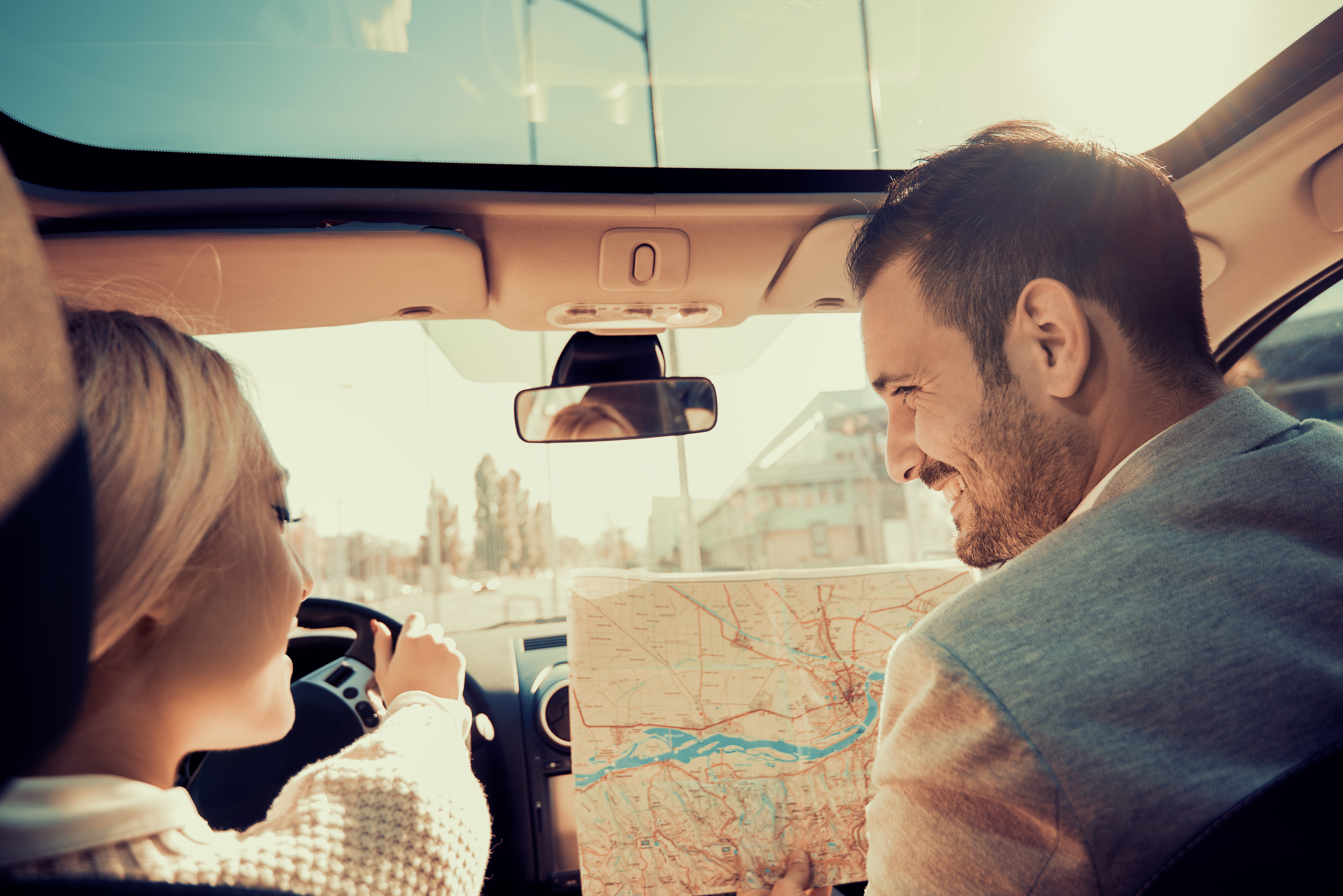 Image - Couple sur la route